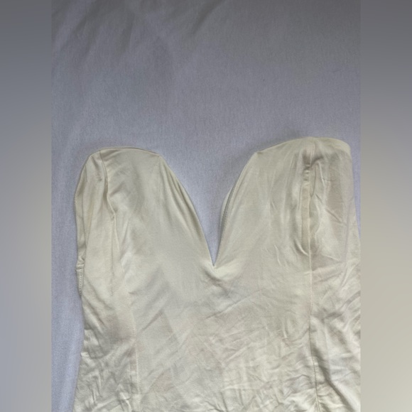 ⭐️NWOT⭐️ UNBRANDED BODY SUIT - Picture 3 of 6